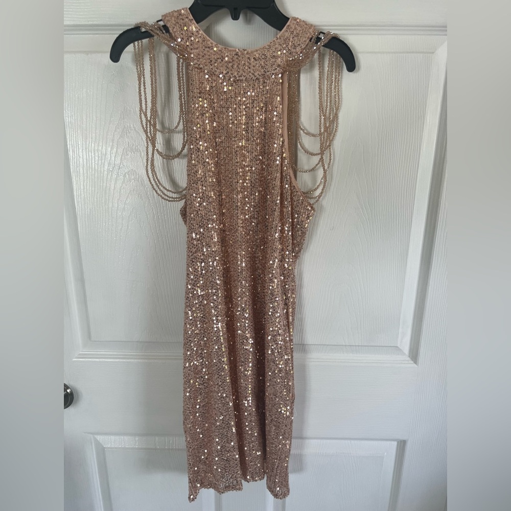 Sequin dress - Picture 4 of 5
